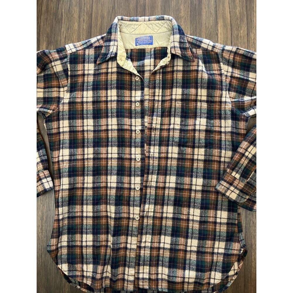 Vintage Pendleton Plaid Flannel Wool Shirt Womens Size Large plaid pocket Top